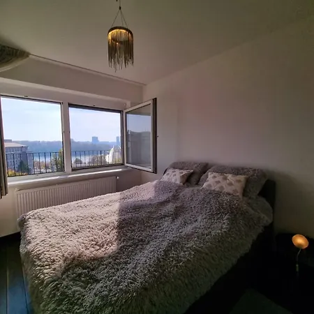 公寓 Premium Old Town Huge Terasse Near Eurovea With Amaznig View